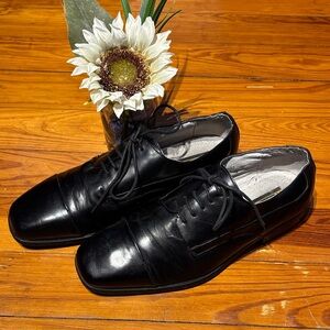 🛍️ Classic Men's Dress Shoes